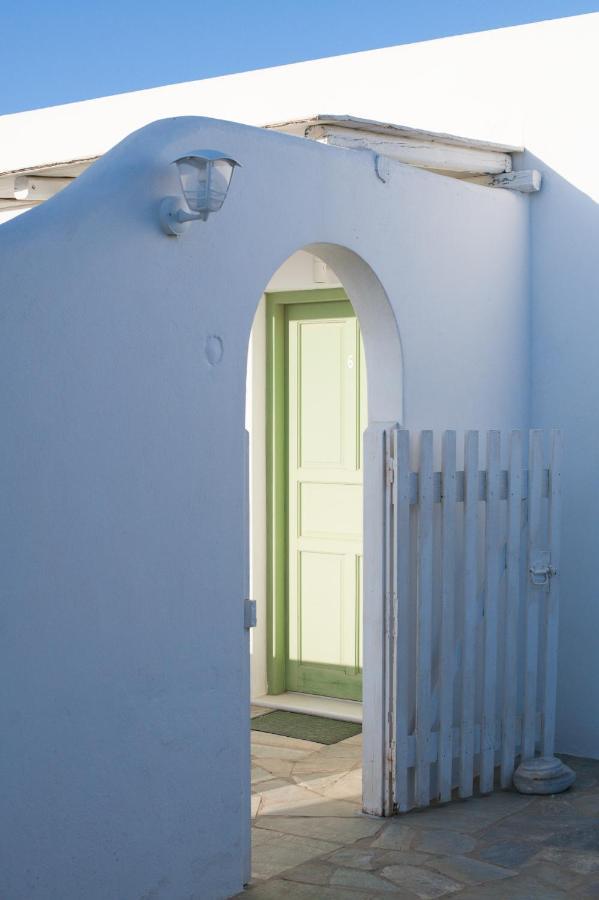 Dahlia Apartments And Studios Aliki  Exterior photo