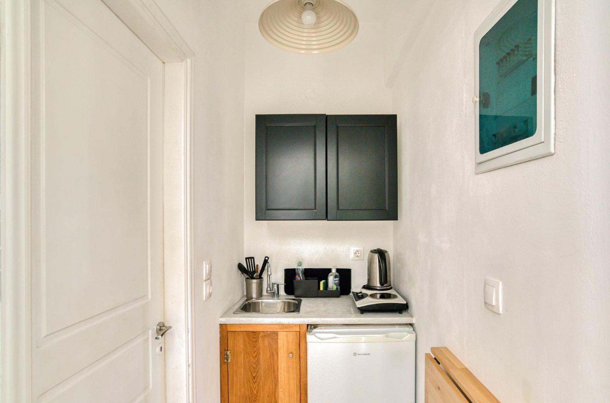 Dahlia Apartments And Studios Aliki  Exterior photo